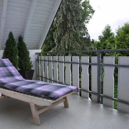 Taunustraum Apartman *